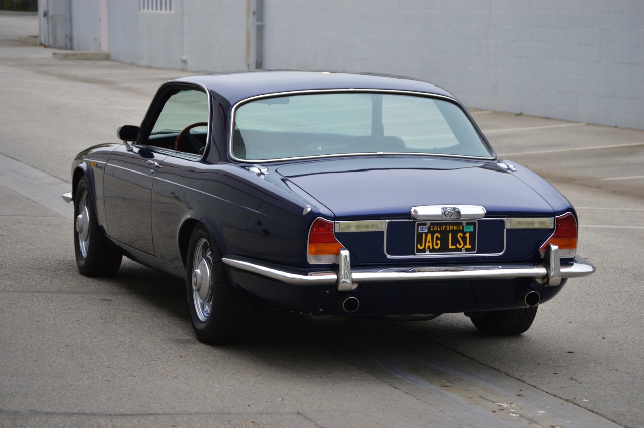 1975 Jaguar xj6 Coupe