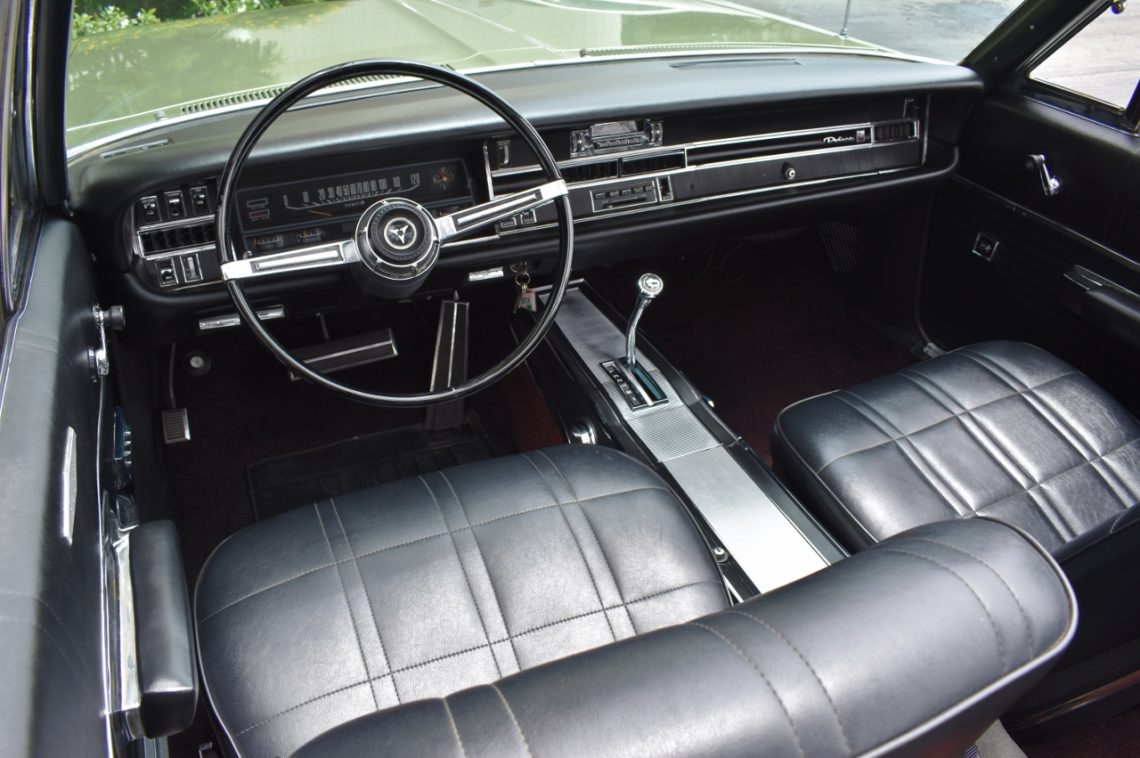 Dodge Polara 1972 салон