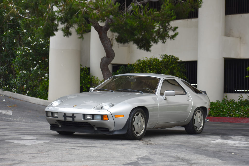 Sporty Yet Sybaritic 1982 Porsche 928 5 Speed On Auction