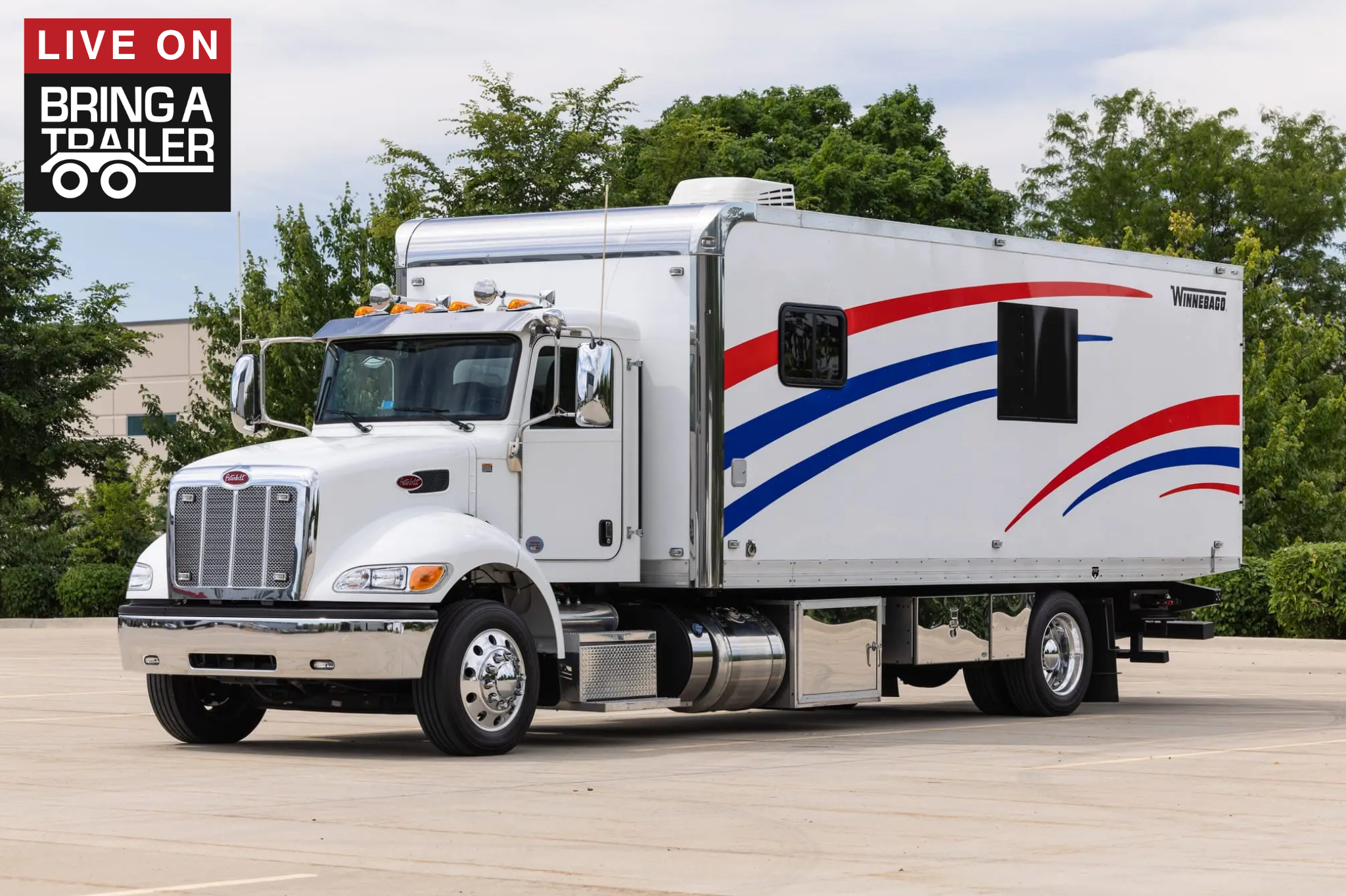 2019 Peterbilt 348 Rollback Car Hauler